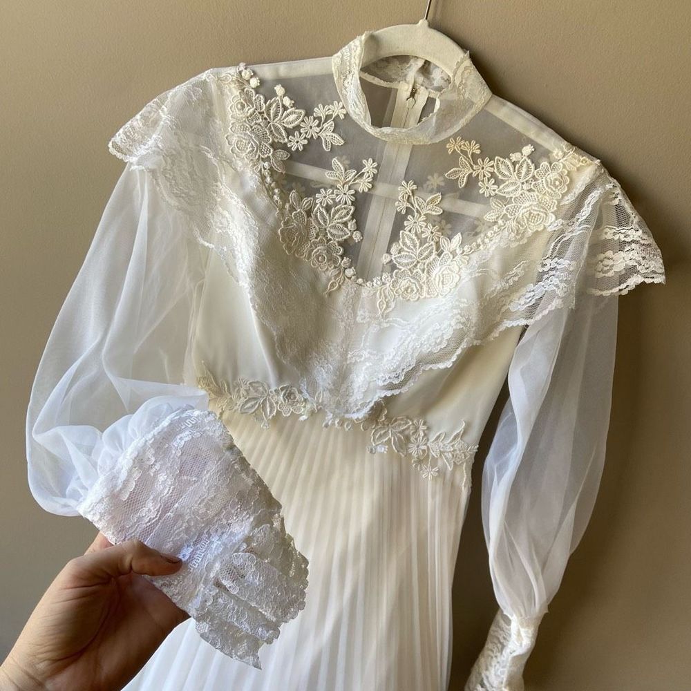 Vintage 60s 70s Gunne Sax esque Victorian Style Pleated Skirt Wedding Dress - SZ - Picture 6 of 9